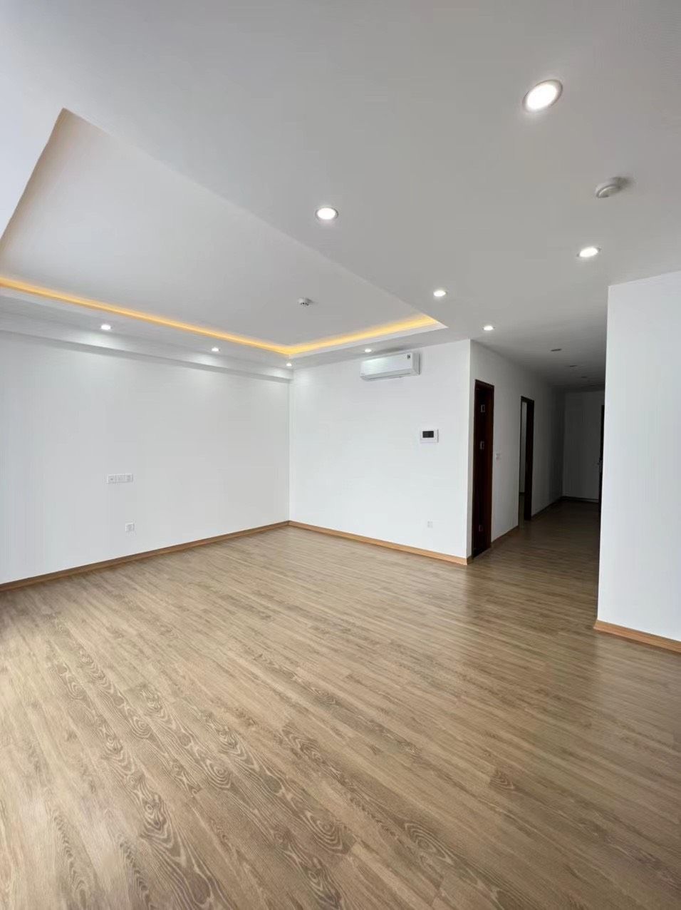 Bán căn hộ chung cư PCC1 Triều Khúc 78m2 2PN full đồ đẹp,tầng đẹ view thoáng, rẻ. LH: 0987 362 ***