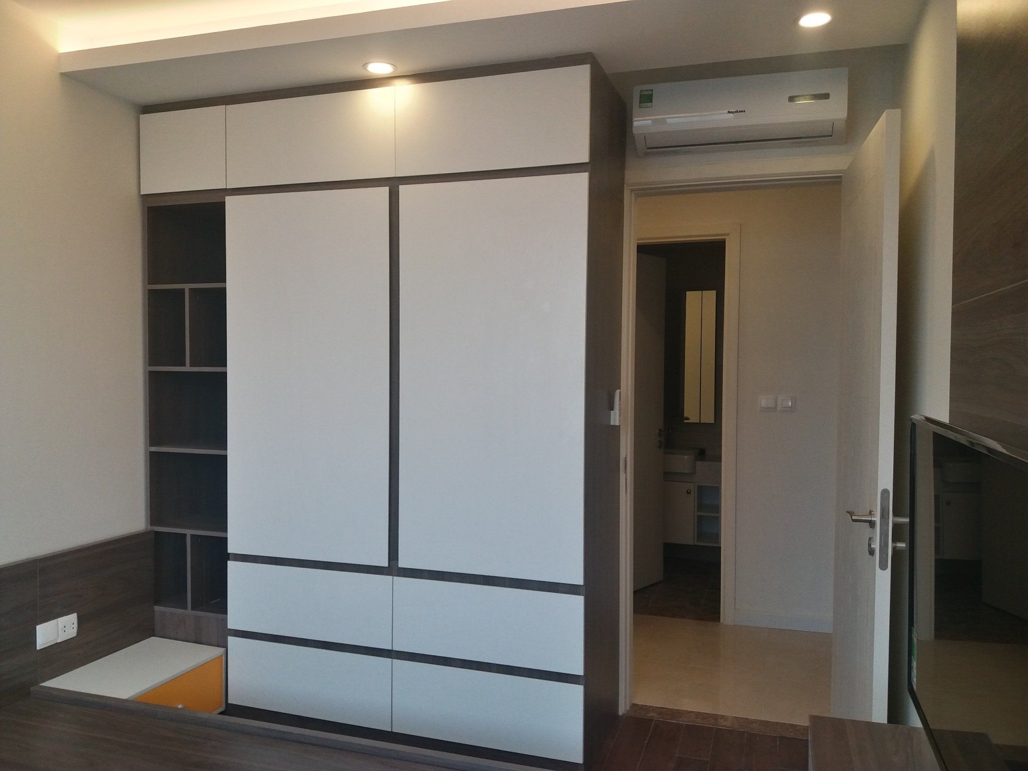 Chính chủ bán căn hộ chung cư Sông Hồng Park View - 165 Thái Hà 120m2 có 3PN - 2WC căn góc, giá rẻ