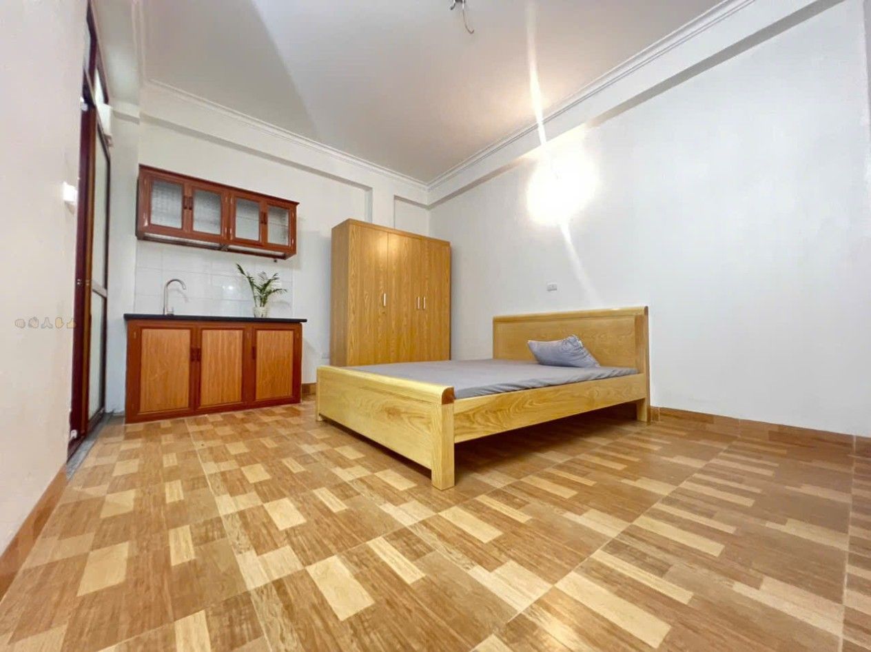 Bán căn hộ 120m² chung cư 25 Lạc Trung 3PN, mặt phố trung tâm giá 6.9 tỷ TL