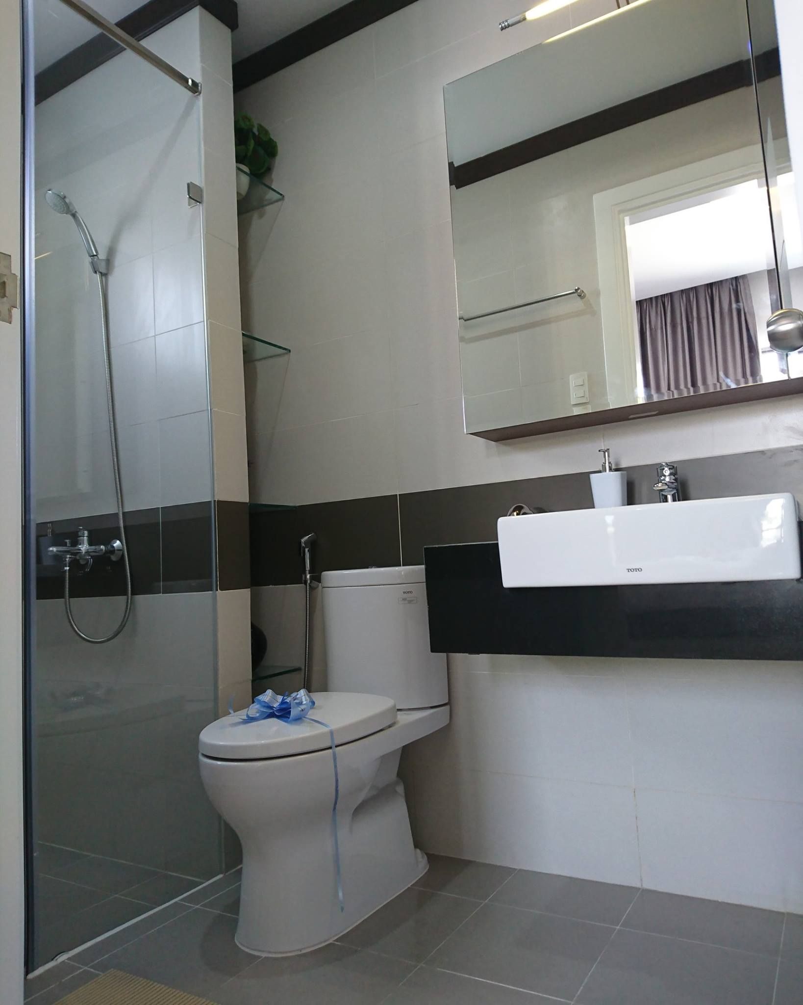 Cho thuê chung cư Thạch Bàn - Long Biên 70m2. Giá thuê: 7.5triệu/ tháng. 02 ngủ và 02 wc