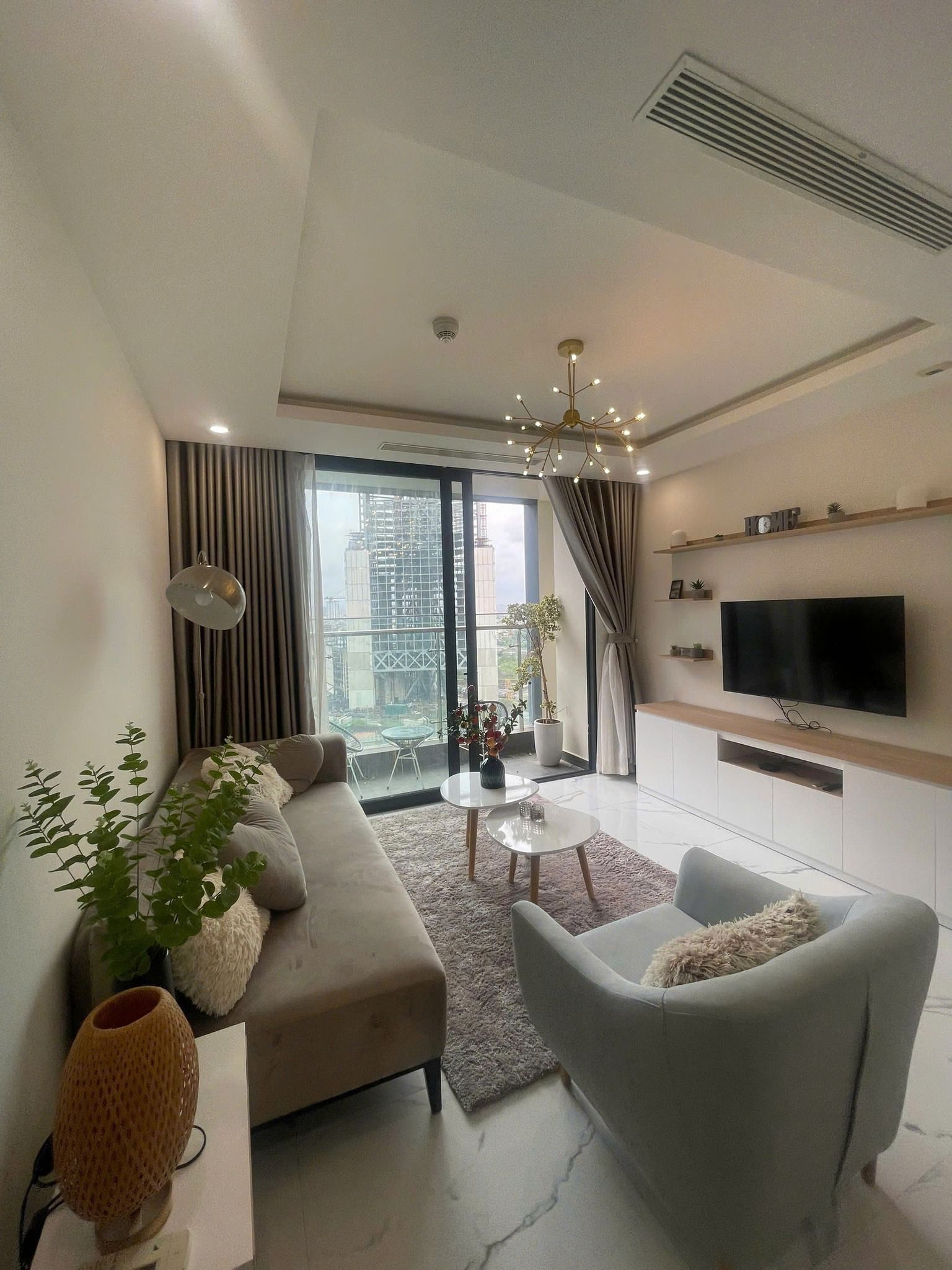 Bán nhanh căn Duplex tại Sun Grand City - 69B Thụy Khuê 180m2, đồ siêu xịn, chỉ 21 tỷ, 0941 882 ***