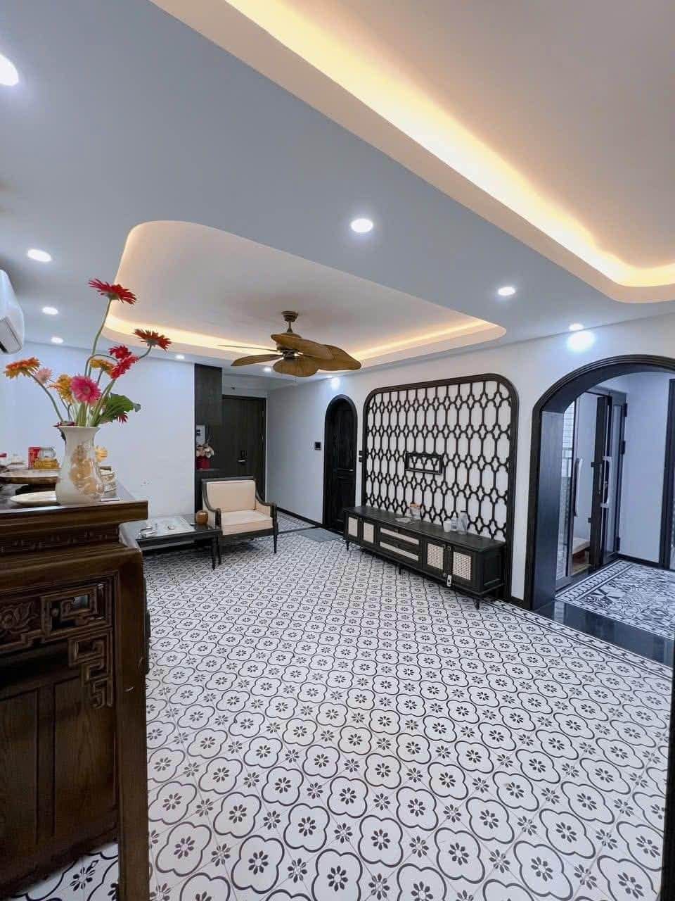 Căn góc, tầng 11 chung cư 141 Trương Định giá chỉ 5.45 tỷ thương lượng - diện tích: 93m²