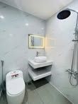 Cho thuê căn hộ tầng 6 Nhà ở Hưng Thịnh, 2PN, 1WC