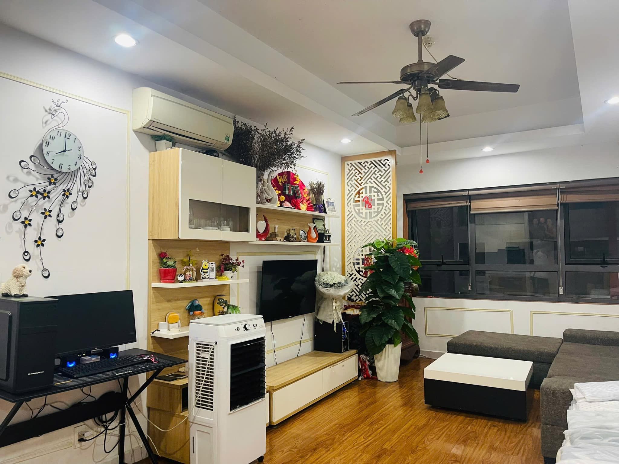 Hiếm có, bán căn hộ CC 27 Huỳnh Thúc Kháng