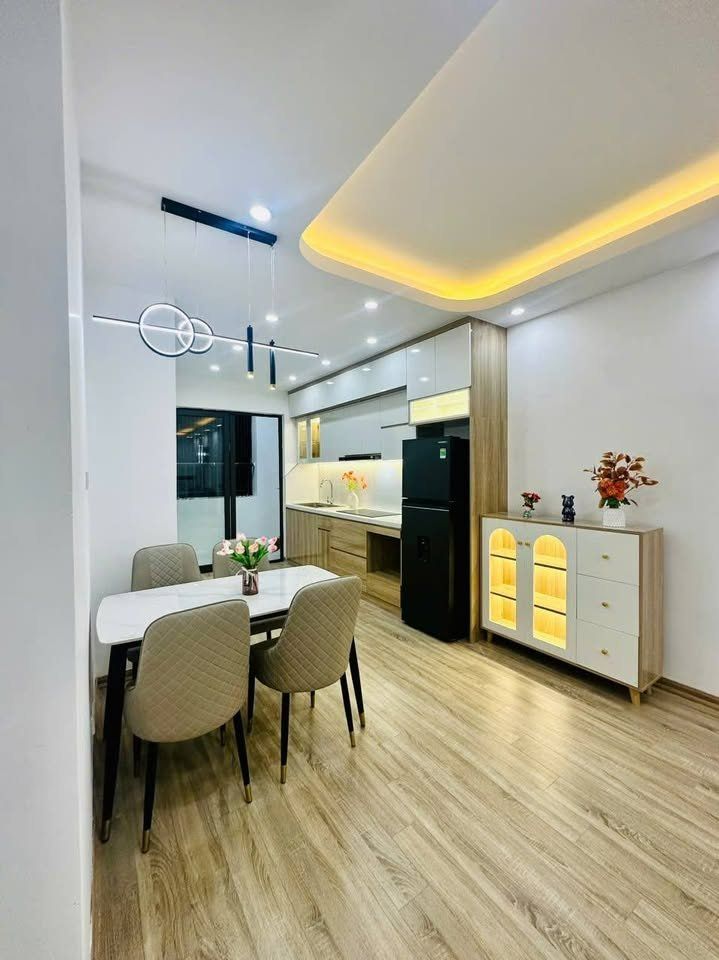 Hot: Chính chủ cho thuê căn hộ A10 - Nam Trung Yên, 100m2, 3PN, 2WC full đồ 18tr. LH: 0355.965,987